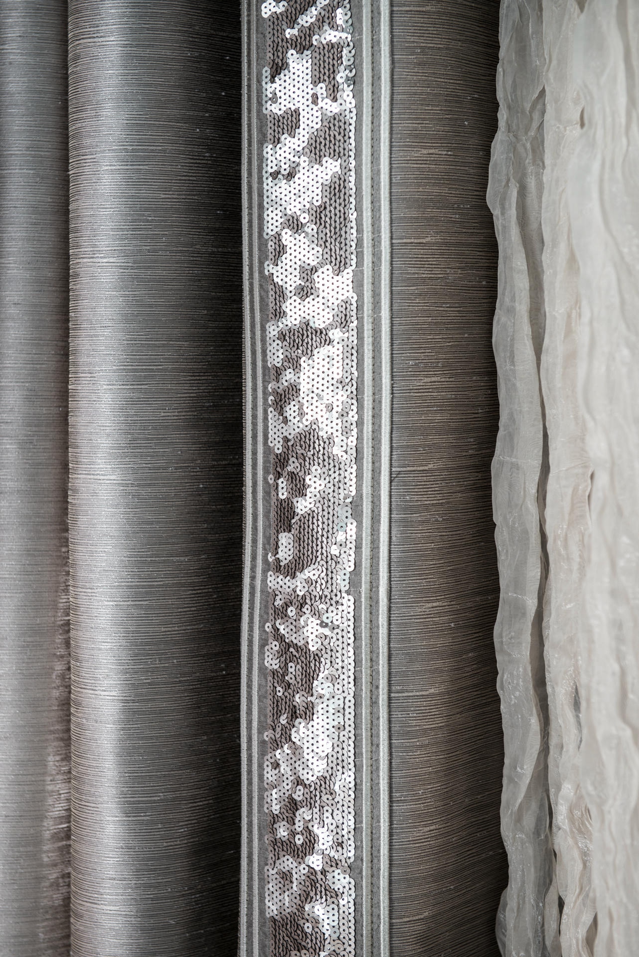 Modern Decorative Curtains gallery image 42