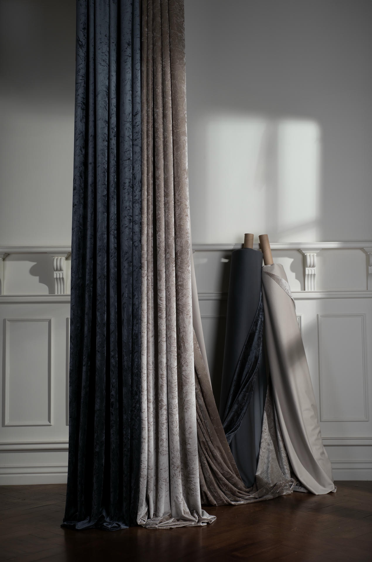 Velvet Decorative Curtains gallery image 8