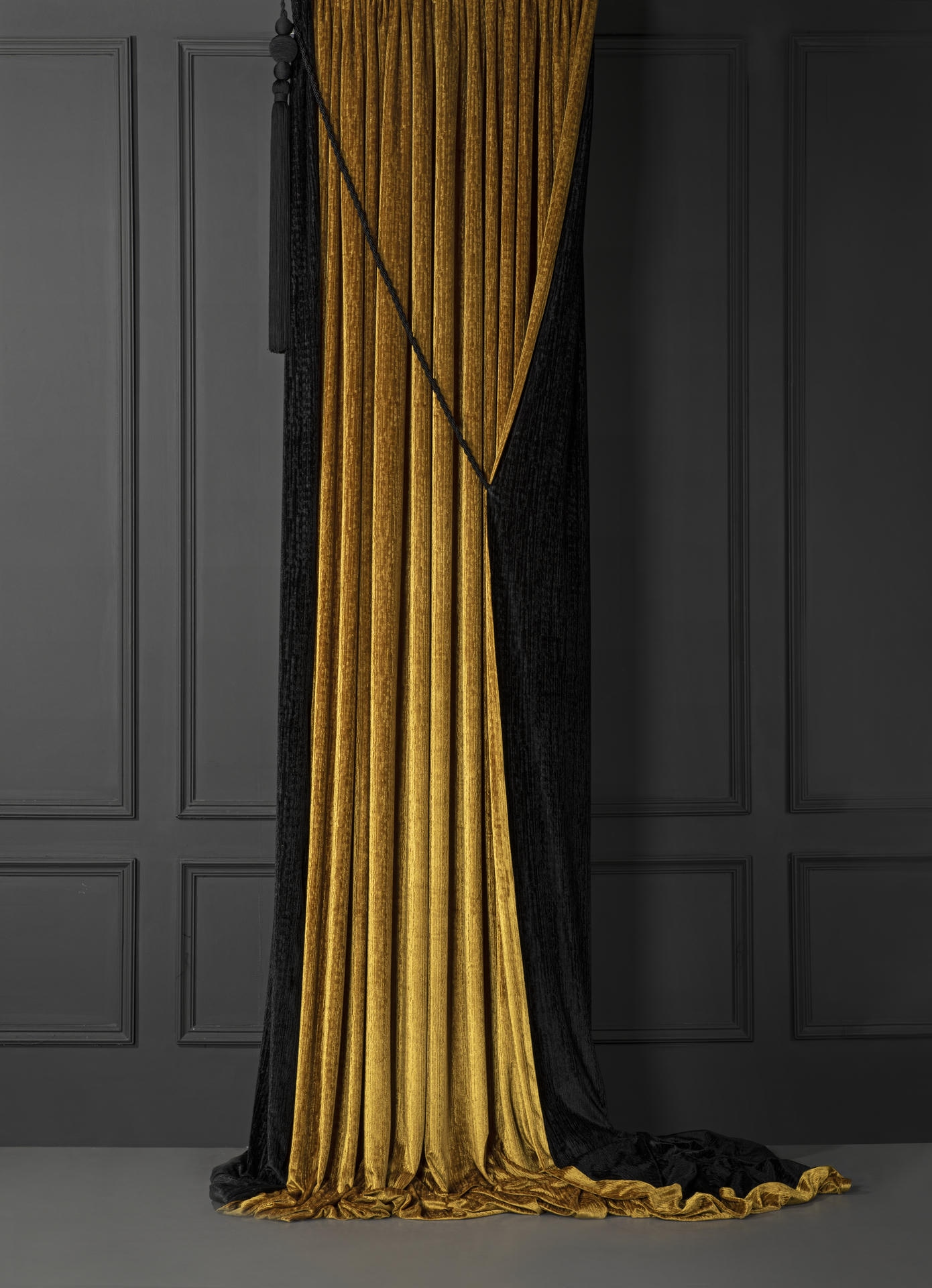 Velvet Decorative Curtains gallery image 4