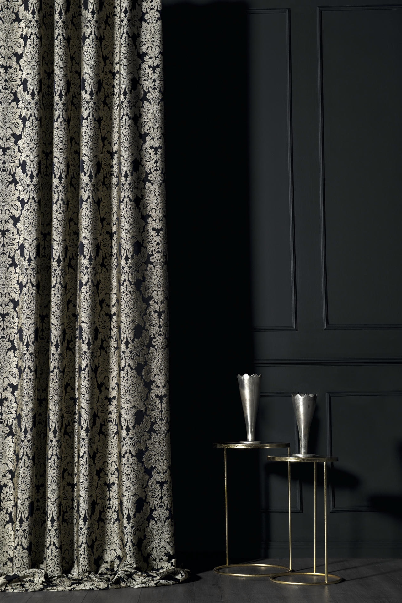 Classic Decorative Curtains gallery image 2