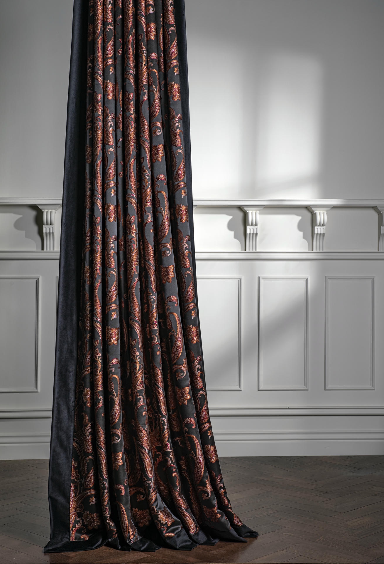 Patterned Decorative Curtains gallery image 28